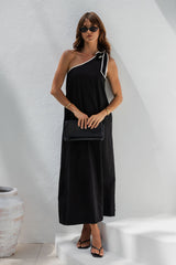 Lucinda One-Shoulder Maxi Dress - Black - The Self Styler