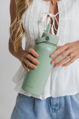 Flynn 1L Water Bottle - Sage Green - Suni and Sol - The Self Styler