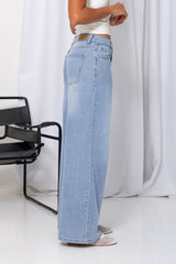 River Wide-Leg Denim Jeans - Light Blue Wash
