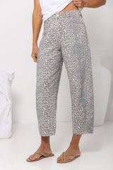 Zadie Barrel Denim Jeans - Leopard Print