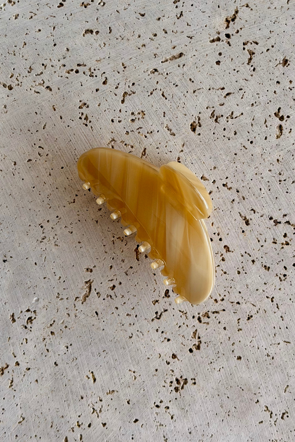 Sophia Acetate Hair Claw Clip - Caramel