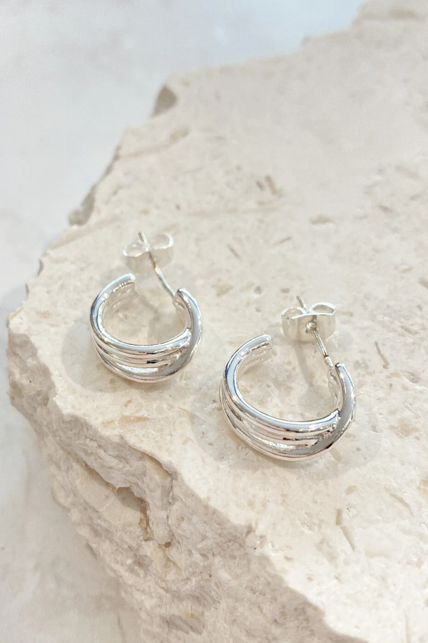 Taya Small Twist Earrings - Silver - The Self Styler