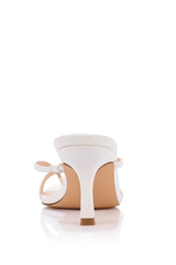 Este Strappy Mules - Chalk White