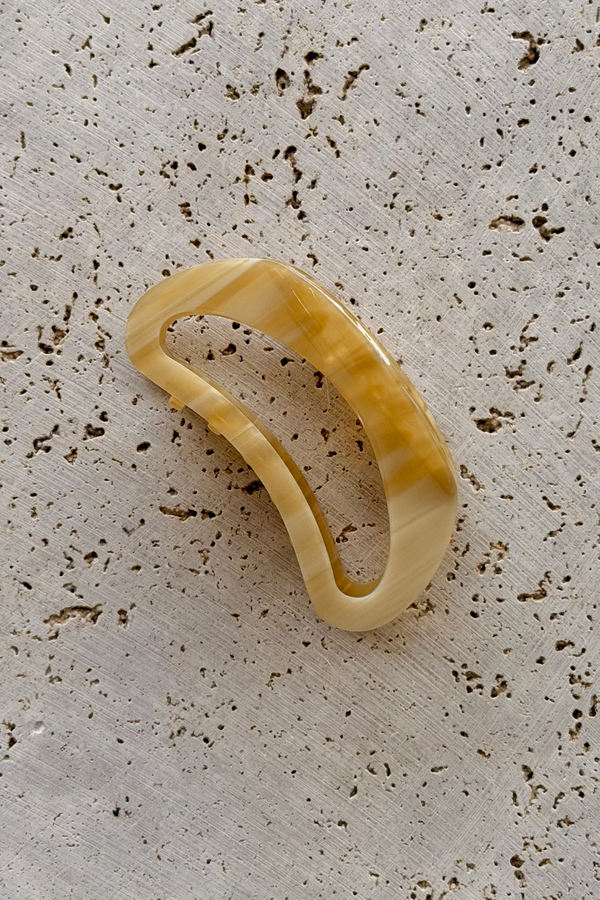 Bonnie Acetate Hair Claw Clip - Caramel
