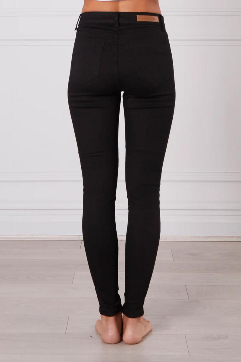 Gigi Skinny Leg Denim Jeans - Black Wash - The Self Styler