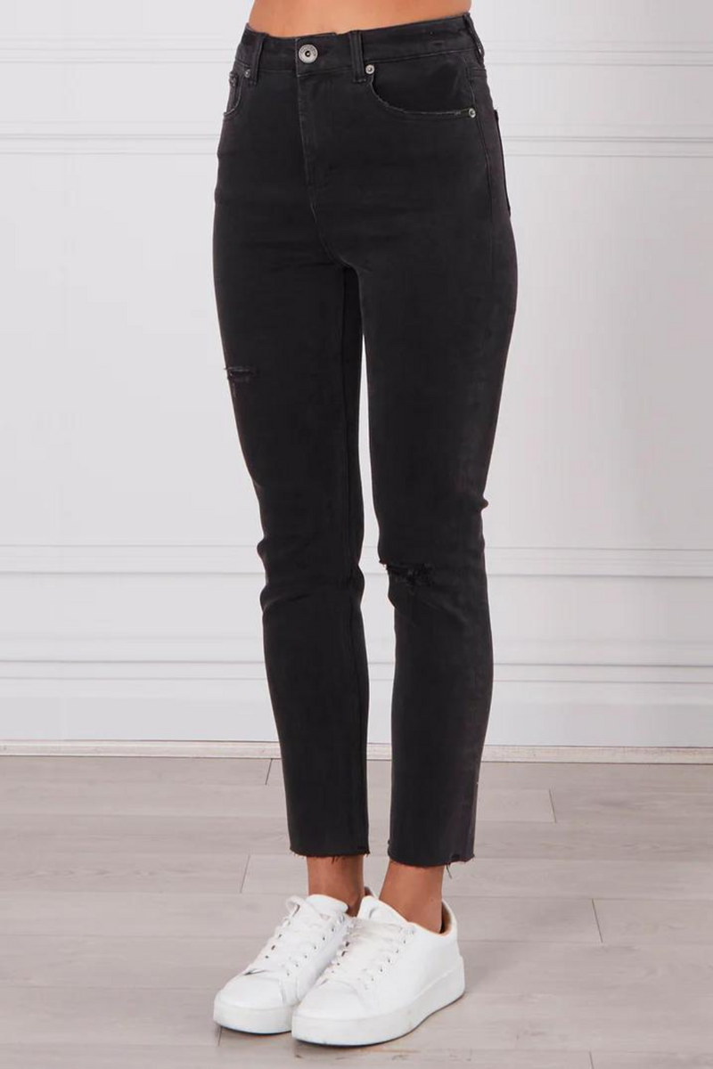 Taylor High-Rise Mum Jeans - Black Wash - The Self Styler