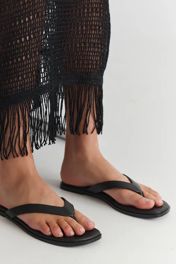 Sascha Thongs - Black