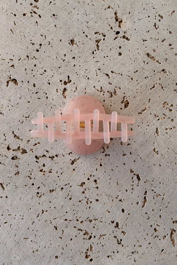 Leah Acetate Loop Hair Claw Clip - Pink - The Self Styler