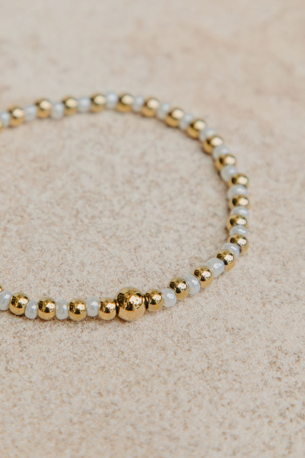 Lola Beaded Bracelet - Pearl White and Gold - The Self Styler