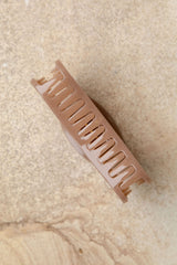 Bonnie Claw Hair Clip - Latte - The Self Styler