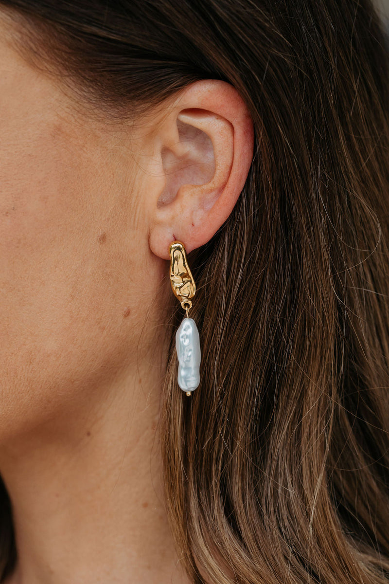 Selkie Pearl Drop Earrings - Gold and Pearl - The Self Styler