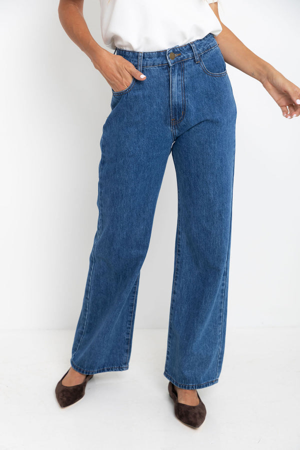 Dakota Straight-Leg Denim Jeans - Mid Blue Wash - The Self Styler Exclusive