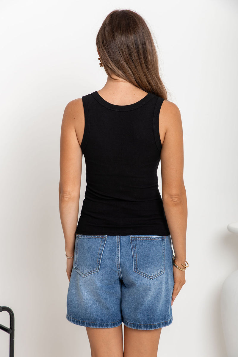 Leni Scoop Tank - Black - The Self Styler