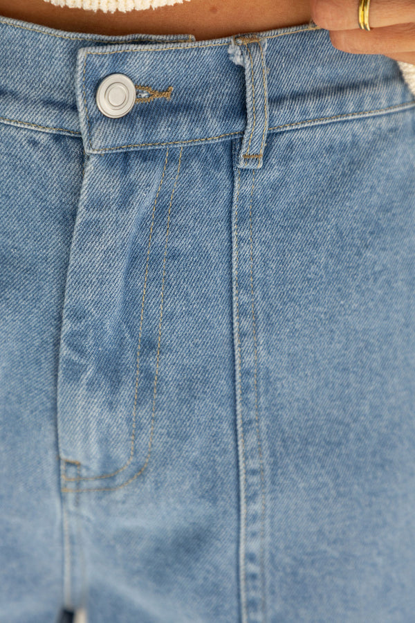 Byron Denim Shorts - Light Wash - The Self Styler