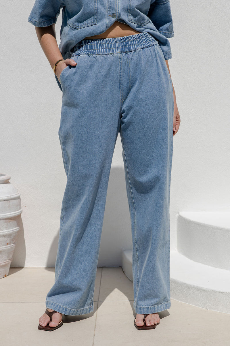 Nixon Wide-Leg Denim Pants - Light Wash - The Self Styler