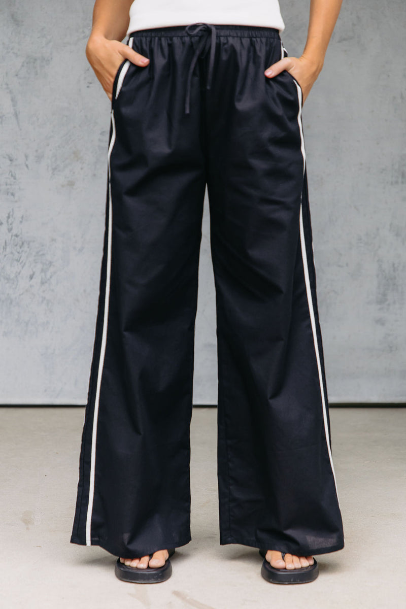 Luna Wide-Leg Stripe Pants - Black - The Self Styler