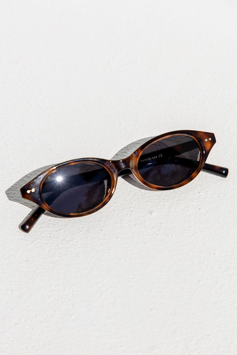 Aire Oval Frame Sunglasses - Tortoise - The Self Styler