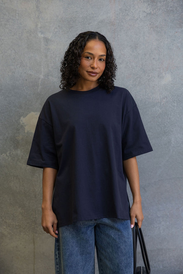 Quinn Relaxed-Fit Side Split Tee - Navy