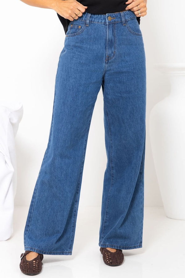 River Wide-Leg Denim Jeans - Mid Blue Wash