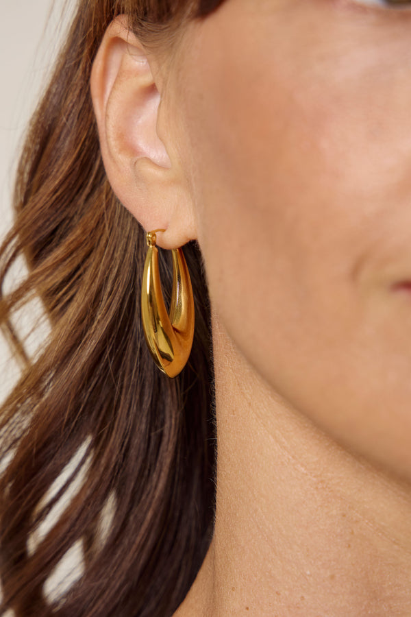 Luka Hoop Earrings - Gold - The Self Styler