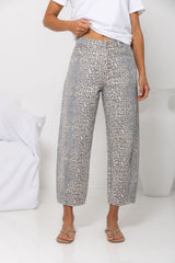Zadie Barrel Denim Jeans - Leopard Print