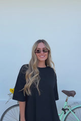 Quinn Relaxed-Fit Side Split Tee - Black