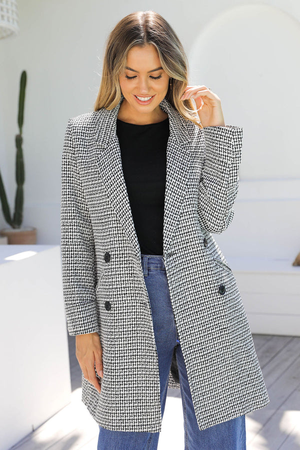 Valentina Coat - Black and White - The Self Styler
