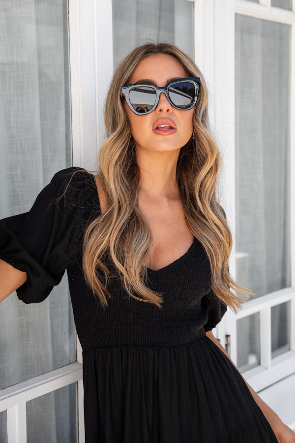 1 ROSE POLARISED SUNGLASSES - BLACK - The Self Styler